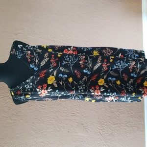 Old Navy Sleeveless Dress Black with Floral Print Medium